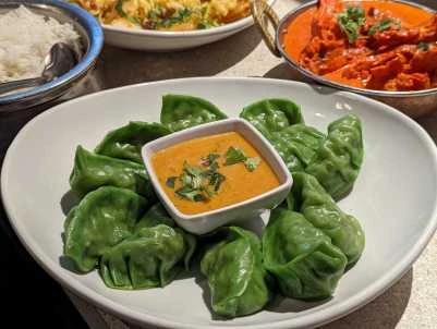 Noodles - Indian himalayan favorites at SPICE ROOM Denver