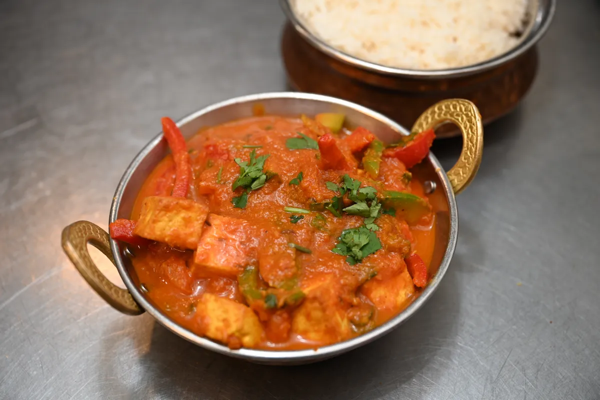 Paneer Jalfrezi – Fresh paneer cubes stir-fried with peppers in a bold tomato sauce | SPICE ROOM Denver