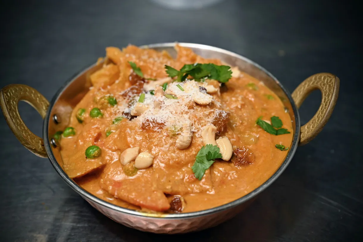 Vegetable Korma – A creamy, mild curry with garden vegetables in a cashew-coconut sauce. The most  | SPICE ROOM Denver